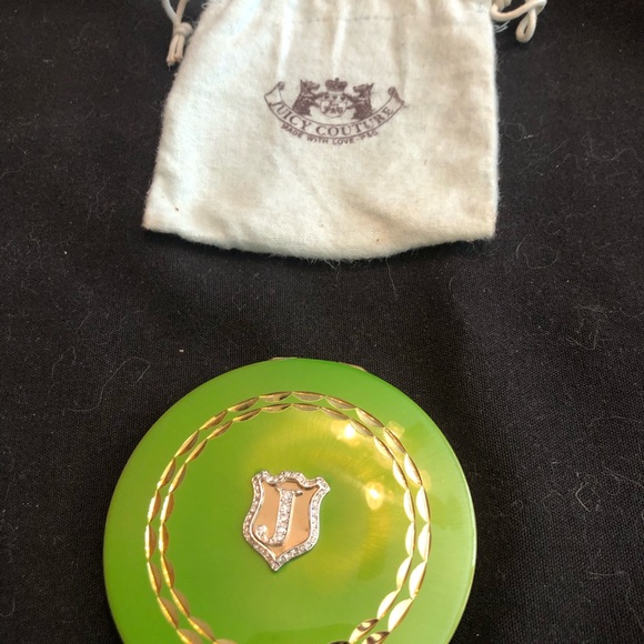 Juicy Couture Rare  Green Compact with Original Pouch - Picture 4 of 15